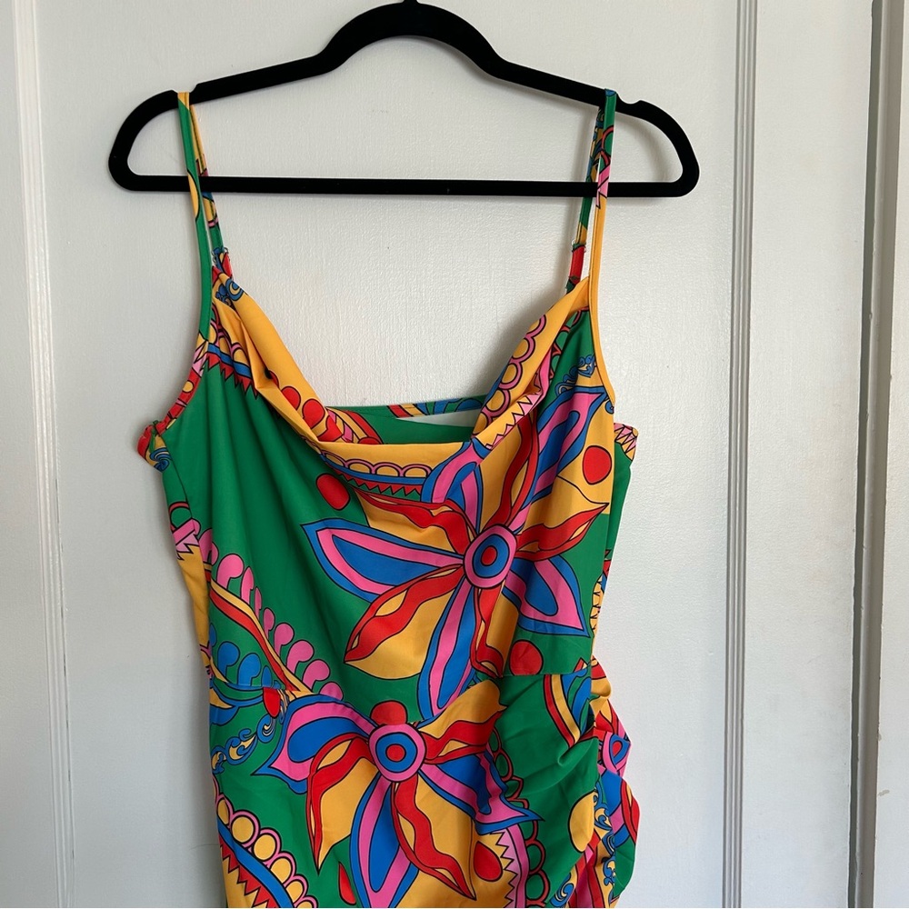 NWT Micas Patterned Cocktail Dress with adjustable straps - Picture 4 of 12